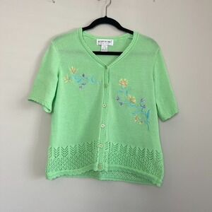 Brownstone Studio Vintage Cottagecore Granny Embroidered Spring Button Cardigan